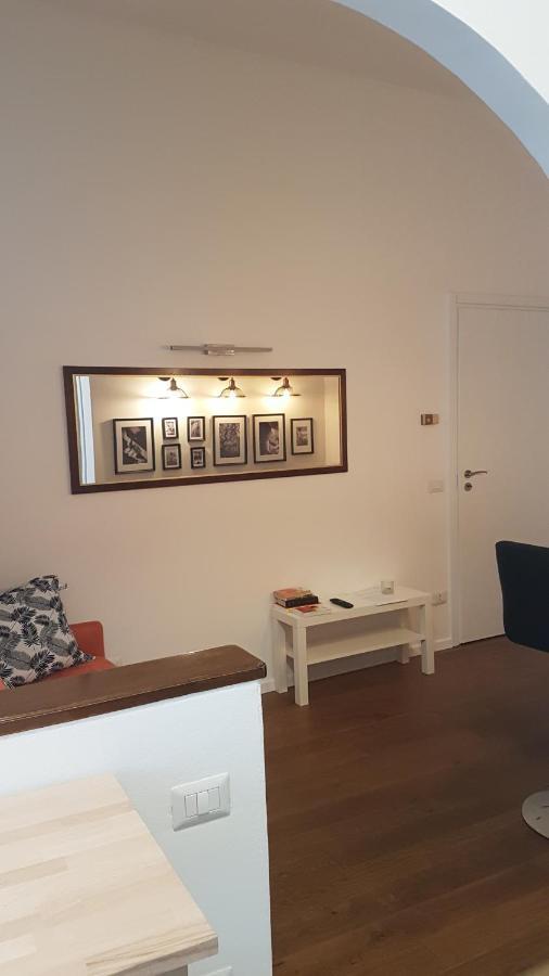 Апартаменты Eliya'S Place Вербания Экстерьер фото